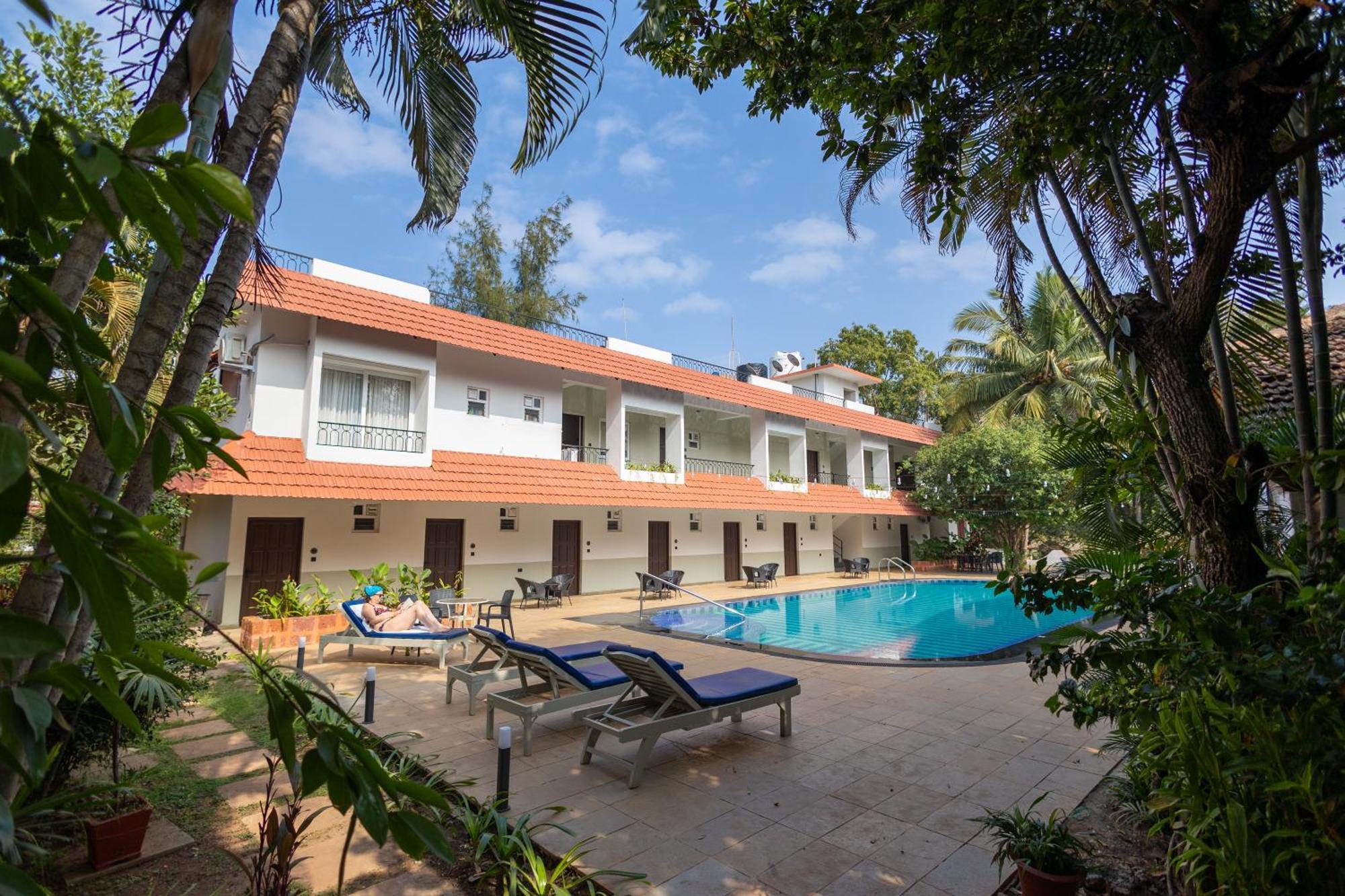 Anjuna Blue Resort エクステリア 写真