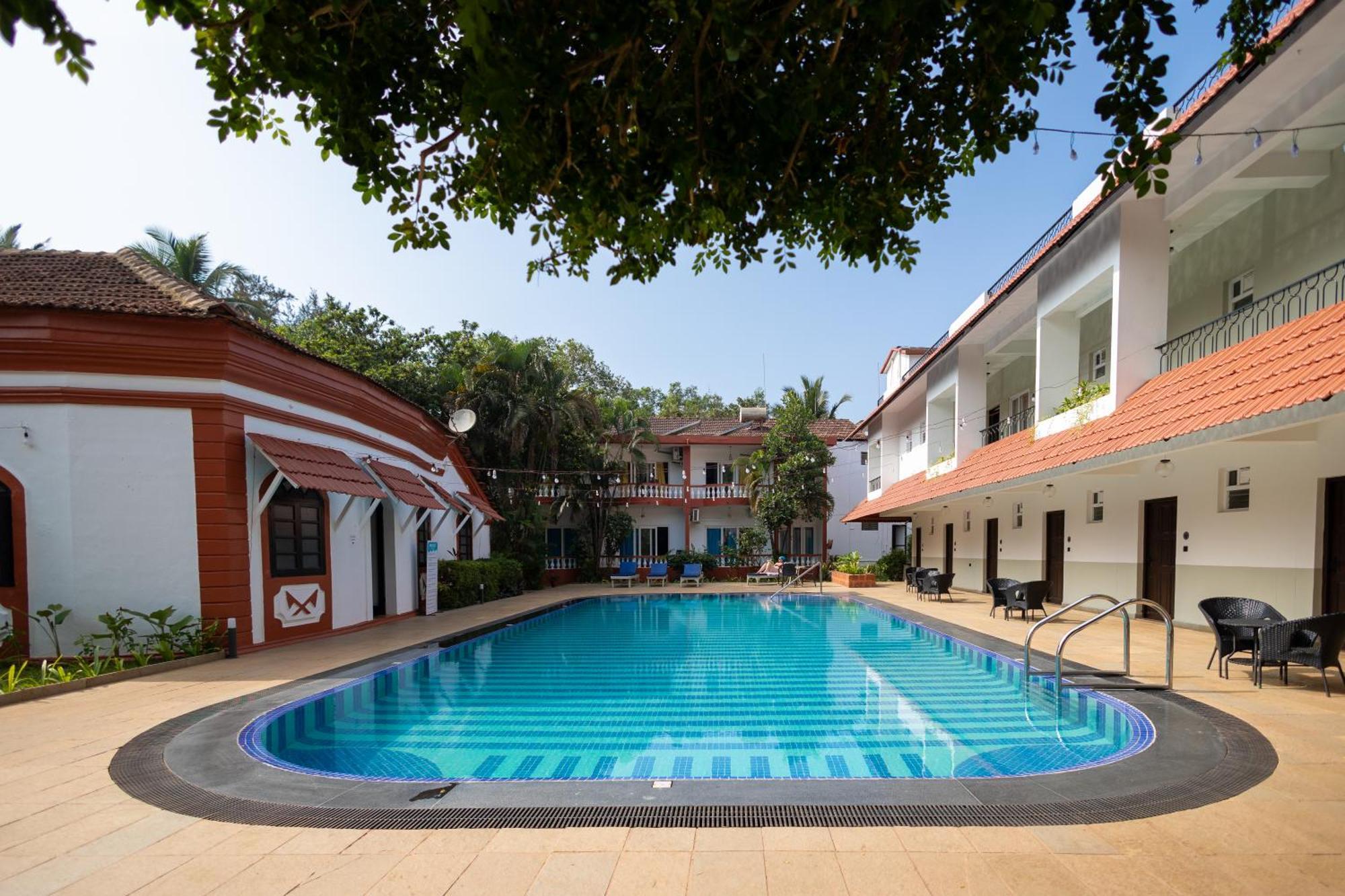 Anjuna Blue Resort エクステリア 写真