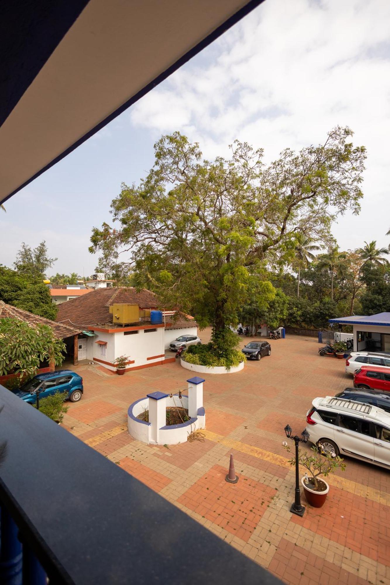 Anjuna Blue Resort エクステリア 写真