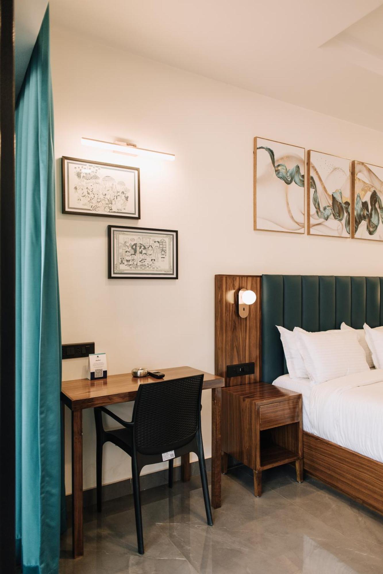 Anjuna Blue Resort エクステリア 写真